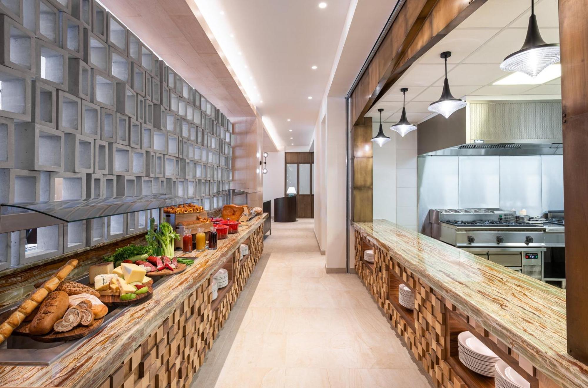 Viceroy Kopaonik Serbia المظهر الخارجي الصورة The kitchen at the restaurant